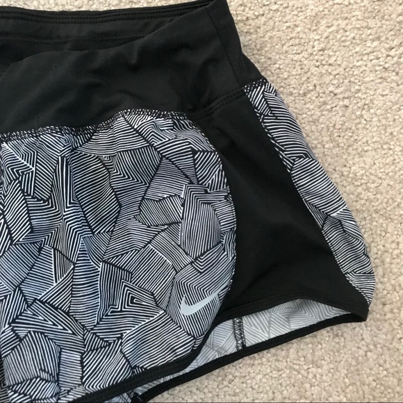 Dri-Fit - Picture 2 of 3